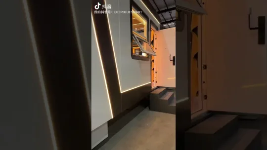 Modern Luxury Modular Hotel Unit with HVAC, Smart Home System, Skylight for Star Gazing, and More