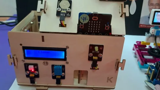 Microbit  Projects :  Facial Recognition Activated Door – Smart Home- Emerging Technology