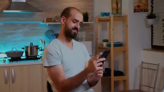 Climate Control at Your Fingertips: Smart Thermostats for the Intelligent Home