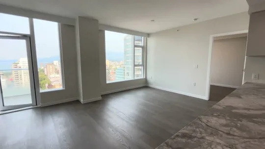 Vancouver Downtown Brand New 2 Bed 2 Bath AC Smart home available